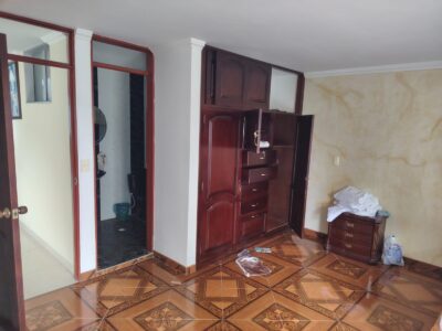 Casa de tres pisos en Moniquirá